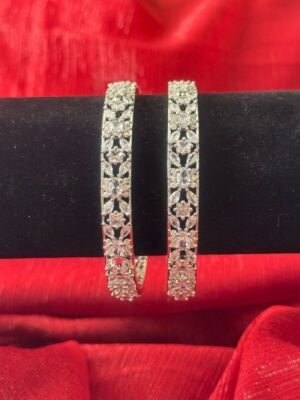 Kundan bangles